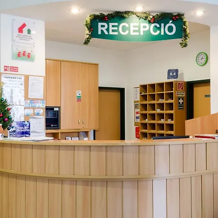 Uni-hotel Diakotthon 3* Miskolc