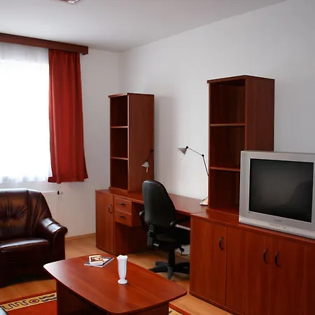 Uni-hotel Diákotthon Miskolc