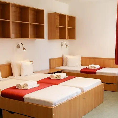 Uni-hotel Diakotthon Miskolc