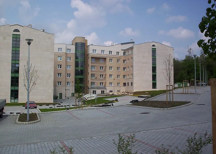 Отель Uni-hotel Diakotthon