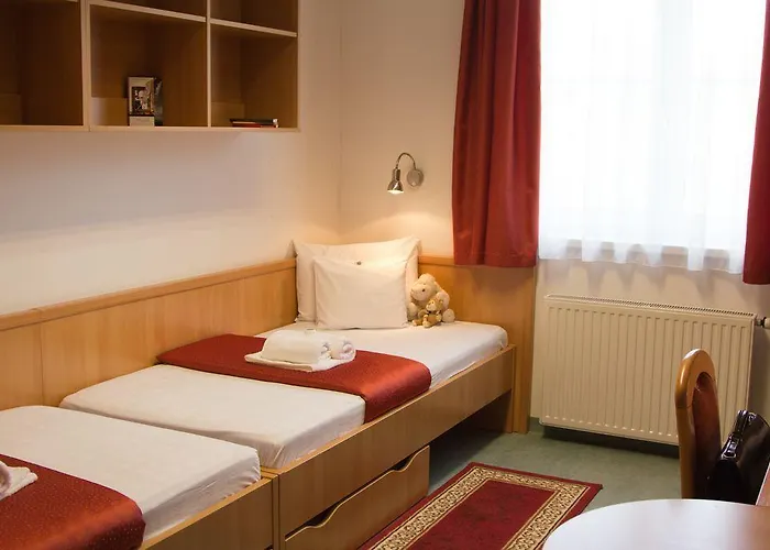 Uni-hotel Diakotthon
