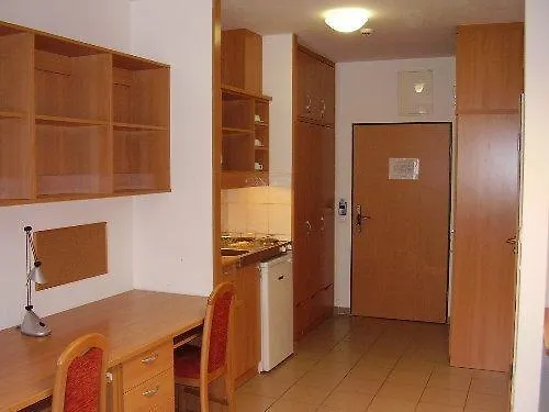 Отель Uni-hotel Diakotthon Мишкольц